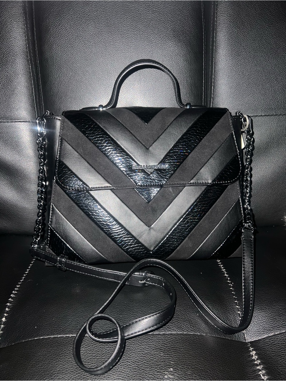 KARL LAGERFELD PARIS
Charlotte Small Top Handle Satchel